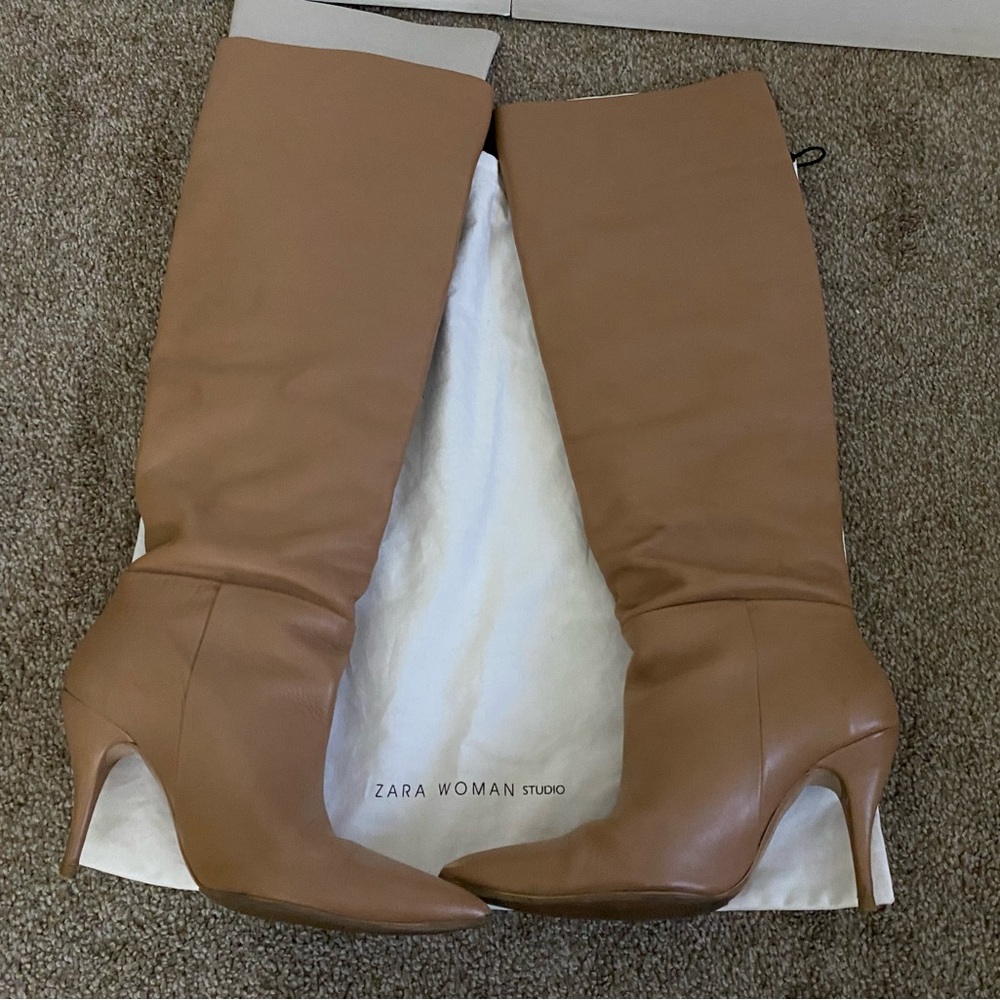ZARA Woman Studio Tan Slouch Knee High Boots Sz.7.5